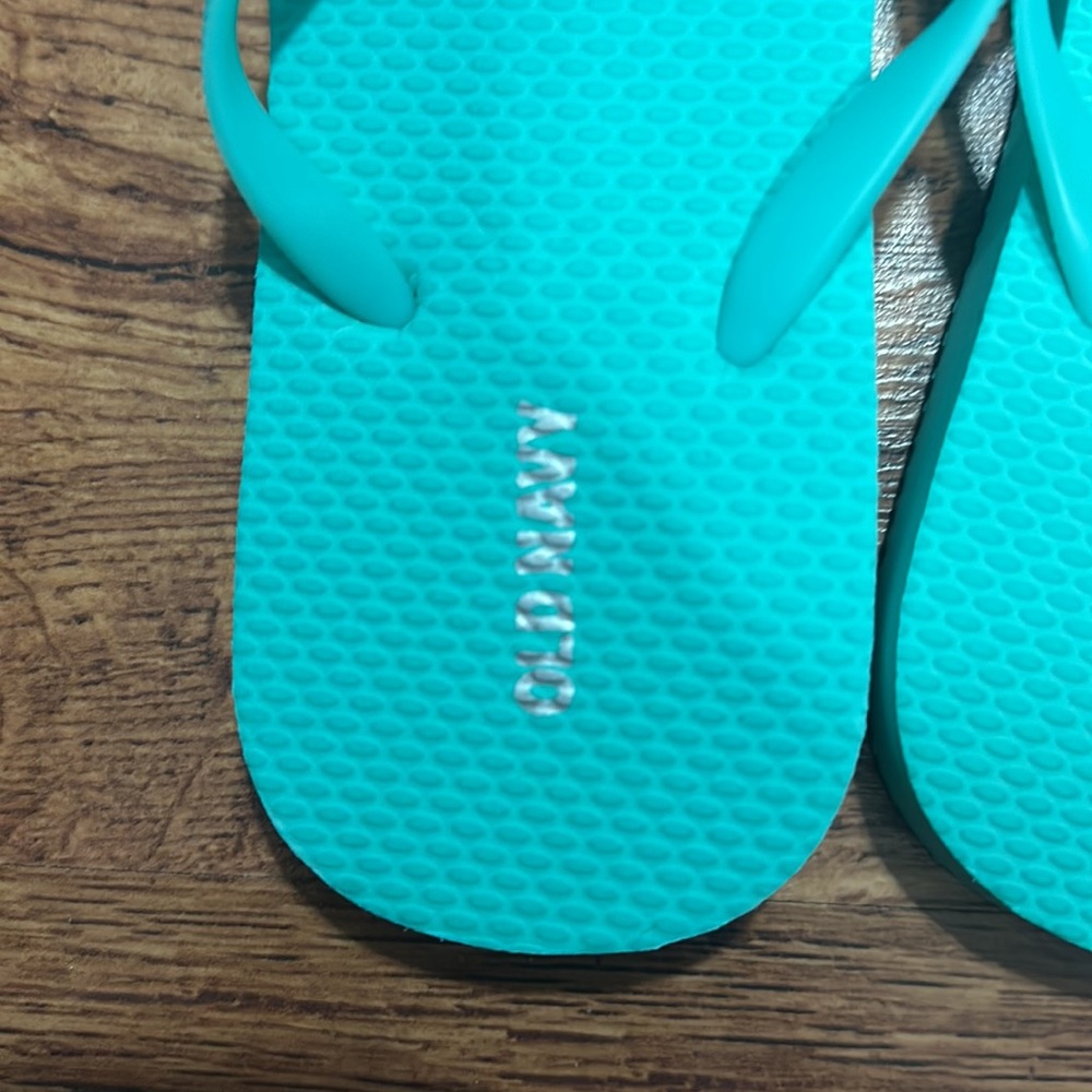 Old Navy Bright Teal Sandals - Picture 2 of 3